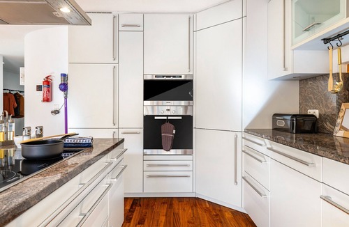 Thuringen Apartment | Apartment 'Nearby' with Mountain View, Private Terrace, Cozy Sofa, Dogs Welcome, Wi-Fi