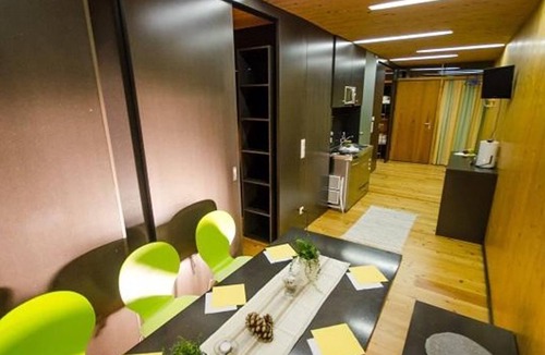 Donnersbach Apartment | Apartment no. 1, 2 bedrooms, shower, WC - 1-2 nights - "Holzboxen" Planneralm