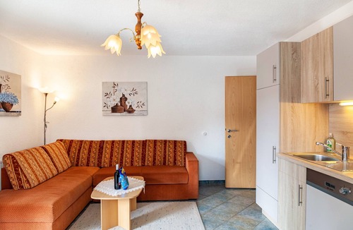 Weidach Apartment | Apartment "Sterngucker Suite" with Mountain View, Shared Garden and Wi-Fi