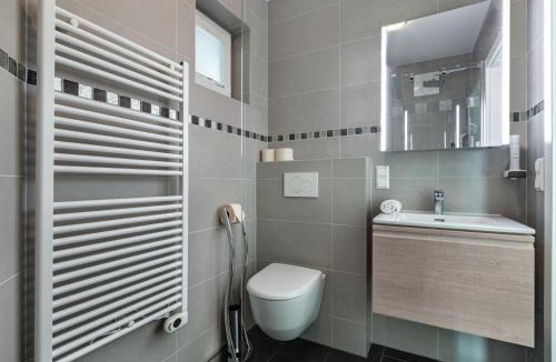 Annenheim Apartment | Apartment Terrassentraum alpe maritima Ski&See-15 by Interhome