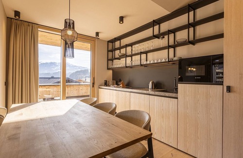 Oberndorf bei Kitzbuhel Apartment | Apartment with 3 private terraces