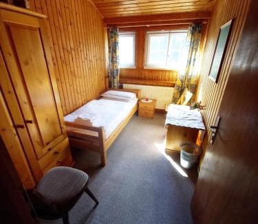 Rohr im Gebirge Apartment | Apartment Weintraube