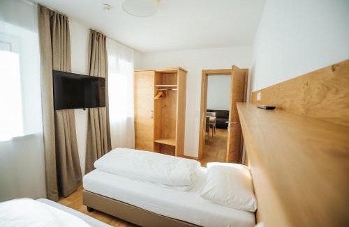 Tropolach Apartment | Apartments Strasswirt De Luxe