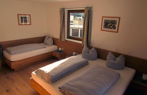 Oberperfuss House | App. Cornflower/2 bedrooms/shower, WC, short 2 F - Studlerhof Hörtnagl