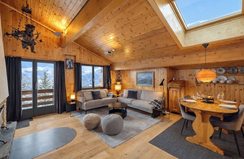 La Tzoumaz Apartment | App. Les Lupins 17 - Two Bedroom Apartment, Sleeps 4