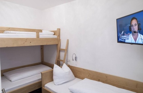 Kramsach Apartment | Appartement 1 - Camping & Appartement Stadlerhof