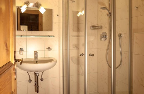 Kramsach Apartment | Appartement 2 - Camping & Appartement Stadlerhof