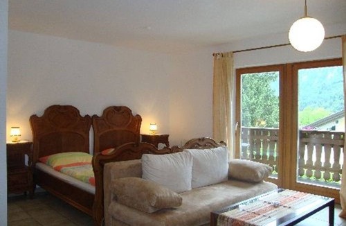 Unterach am Attersee Apartment | Appartment 1-3 Personen - Ferienwohnungen Haus Bianca und Sterngut