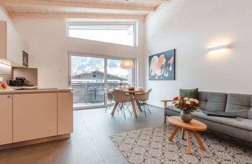 Gries Apartment | Cosy apartment for 4 people with WIFI, TV, balcony and pets allowed