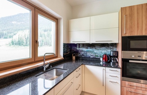 Saalfelden am Steinernen Meer Apartment | Apartment in Saalfelden near Ski Areas