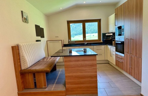 Saalfelden am Steinernen Meer Apartment | Apartment in Saalfelden near Ski Areas