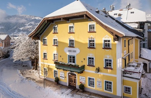 Saalfelden am Steinernen Meer House | Superior double room with sofa bed - Designhotel Die Hindenburg