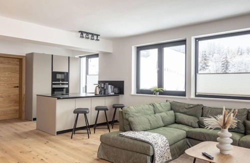 Sankt Martin am Tennengebirge Apartment | Penthouse max.8 P.& Infinity Pool by Interhome