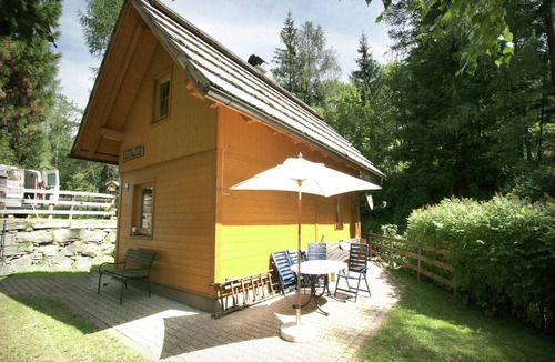Sankt Oswald House | Chalet in St. Oswald near Ski Lift