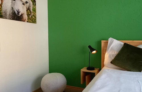 Ried Apartment | Studio with Balcony - Wolf & Schaf Apartments