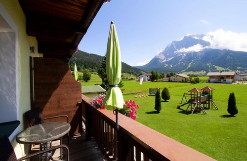 Lermoos House | B&B Gästehaus Alpenblick