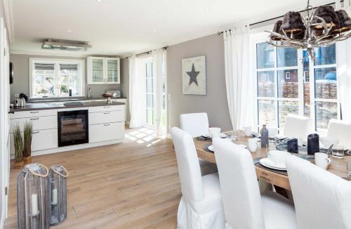 List House | Beachalm