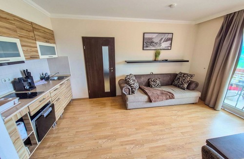 Oberaichwald Apartment | Beautiful apartment for 3 guests with WIFI, TV and balcony