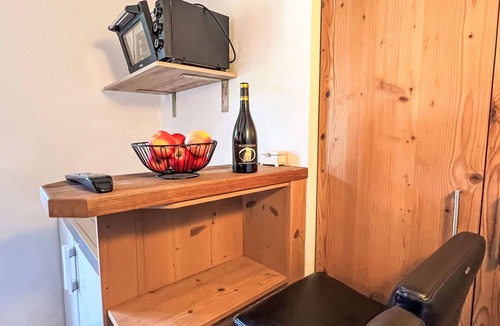Oberndorf in Tirol Apartment | Beautiful apartment for 2 people with WIFI, TV and balcony