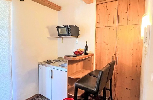 Oberndorf in Tirol Apartment | Beautiful apartment for 2 people with WIFI, TV and balcony