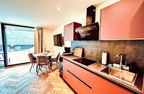 Bad Aussee Apartment | Beautiful apartment for 2 guests with WIFI, TV, terrace and pets allowed