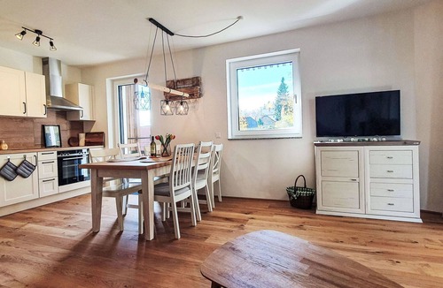 Sattendorf Apartment | Beautiful apartment for 5 people with WIFI, TV and balcony