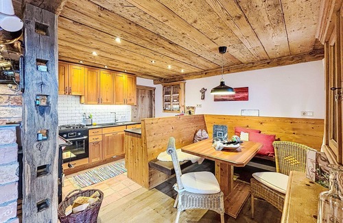 Ferndorf Apartment | Beautiful apartment for 2 guests with WIFI and terrace