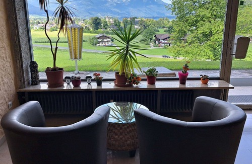 Strobl Apartment | Beautiful apartment for 8 people with WIFI, TV and terrace