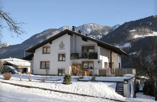 Vandans Apartment | Beautiful apartment in a sunny location