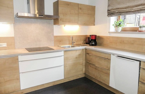 Strass im Zillertal Apartment | Beautiful apartment for 8 guests with WIFI, TV, patio and pets allowed