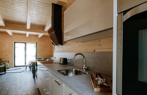 Jenig House | Beautiful Holiday Home in Rattendorf with Garden