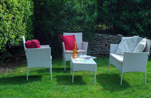Panicale Villa | Beautiful private villa for 6 guests with private pool, WIFI, A/C, TV, patio and pets allowed