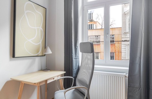 Alsergrund Apartment | Blueground | Alsergrund, view, nr Votivkirche