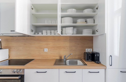 Weißgerber Apartment | Blueground | Landstraße, washer/dryer, nr Belvedere
