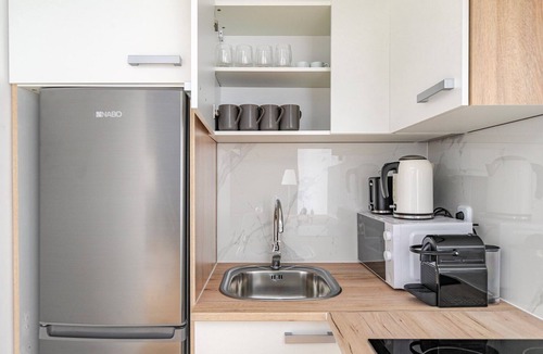 Hundsturm Apartment | Blueground | Margareten, elevator, nr Naschmarkt