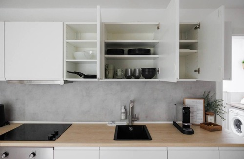 Brigittenau Apartment | BOHO Studio | 10min to City Center | Self Check-In