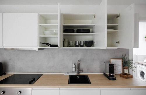 Brigittenau Apartment | BOHO Studio | 10min to City Center | Self Check-In