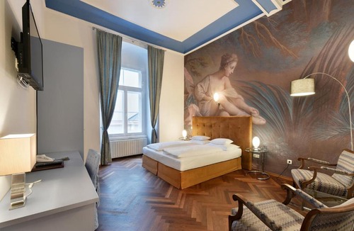 Graz City Centre Hotel | Boutique Hotel Dom - Rooms & Suites