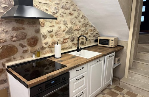 Montanejos Cottage | Casa Raquel Montanejos with capacity for ten people.