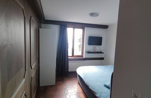 Veytaux House | Castel View