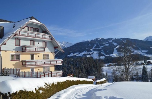 Ramsau am Dachstein House | Cat C - Double room with shower, WC (38 m²) - Neuwirt