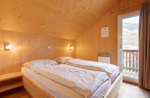 Sankt Lorenzen ob Murau Ski Chalet | Chalet # 2a with 4 Bedrooms, IR sauna & Whirlpool