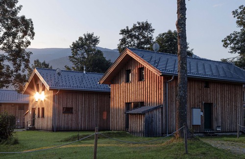 Sankt Georgen ob Murau Ski Chalet | Chalet # 13a with 3 Bedrooms, Sauna & Whirlpool