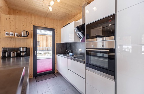 Sankt Georgen ob Murau Ski Chalet | Chalet # 24b with 4 Bedrooms, sauna & whirlpool