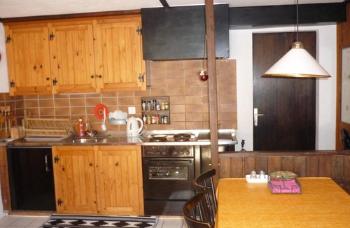 Plaffeien Apartment | Chalet Am Waldrand