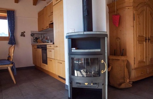 Rosswald Apartment | Chalet Bergkristall 4-Bettwohnung, Dusche, WC 4-Bettwohnung, Dusche, WC by Interhome