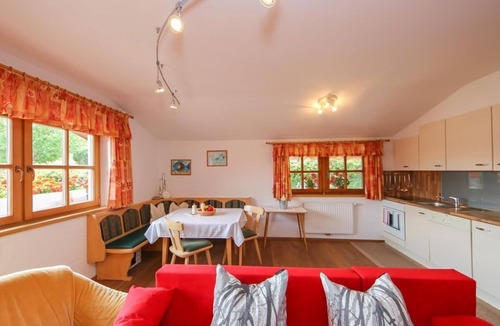 Rain Ski Chalet | Chalet Eder, Austria