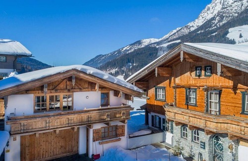 Rain Ski Chalet | Chalet Eder, Austria