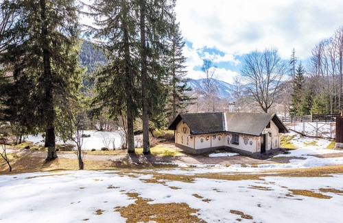 Mitterbach am Erlaufsee Ski Chalet | Chalet Erlauf | Parking | Garden | Lakefront