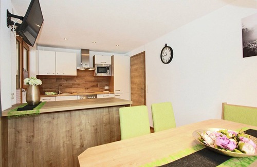 Kaltenbach Apartment | Chalet in Kaltenbach near Ski Slopes